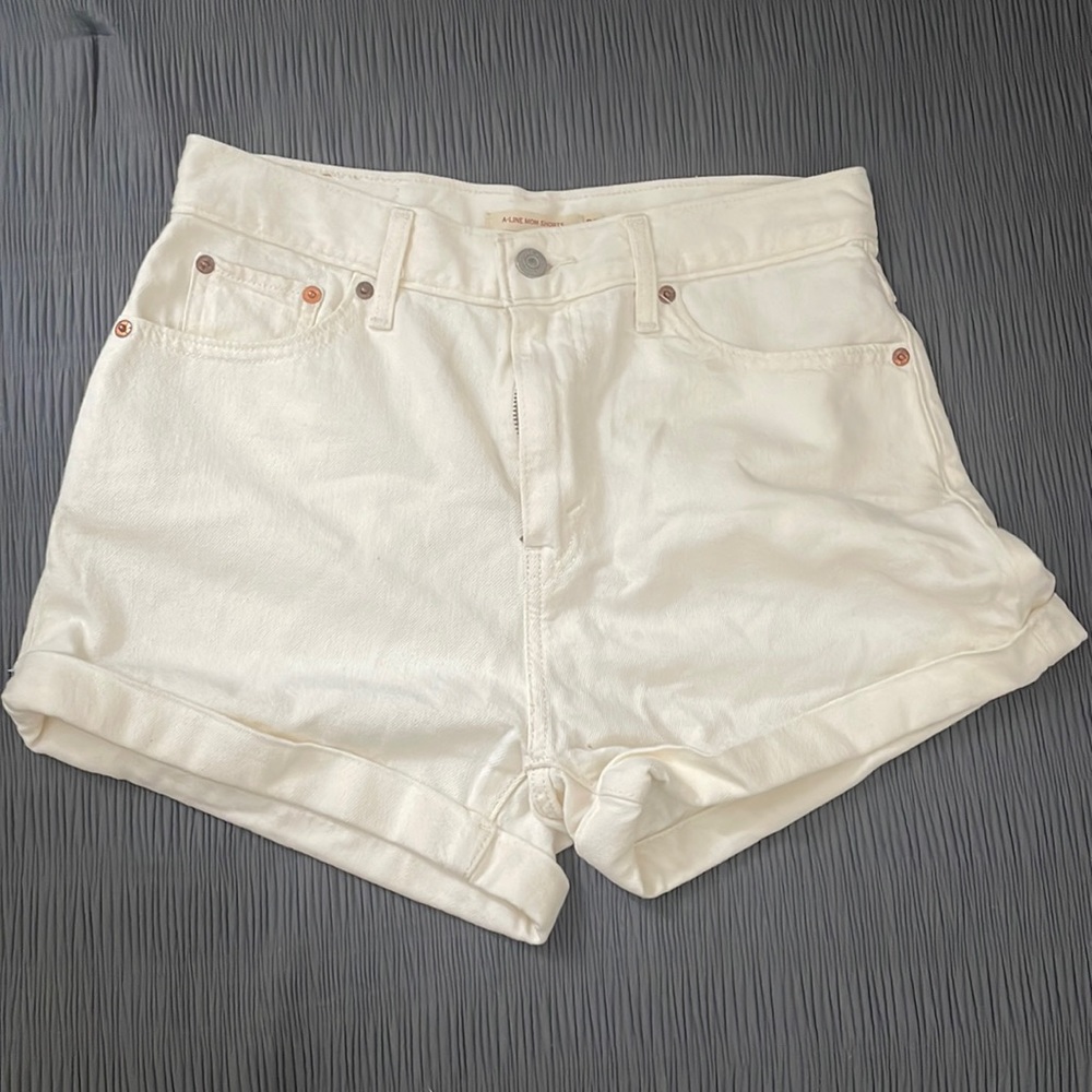 Levi Shorts cream/White